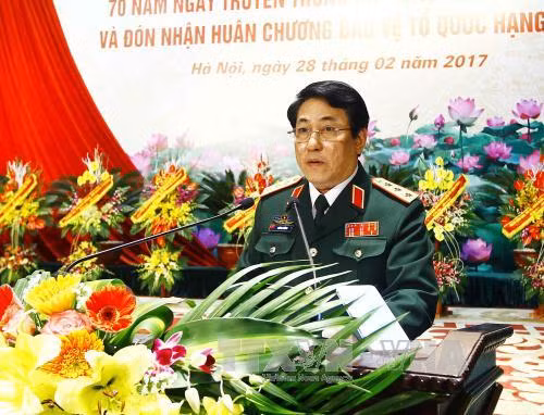 Xây dựng Quân đội nhân dân cách mạng chính quy, tinh nhuệ, từng bước hiện đại ảnh 1
