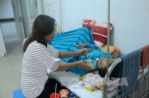 Giúp bệnh nhân HIV/AIDS không 'chết về tinh thần' ảnh 1