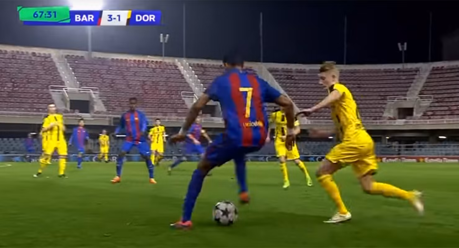 ‘Messi mới’ dẫn bóng ghi bàn đẹp ngỡ ngàng ảnh 1