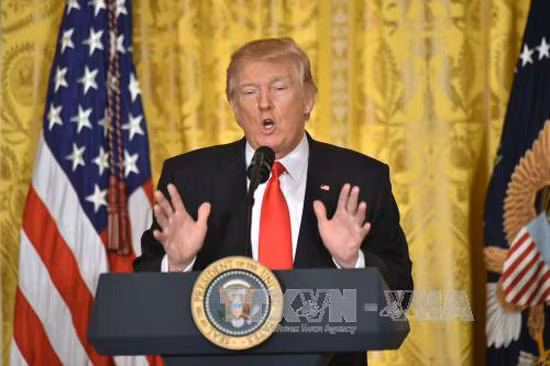 Tổng thống Donald Trump với kế hoạch 'hồi hương' hàng triệu việc làm ảnh 1