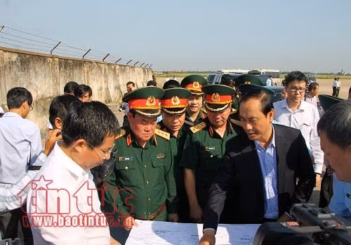Mở rộng bãi đỗ và đường lăn cho sân bay Tân Sơn Nhất từ gần 20ha đất Quốc phòng ảnh 2