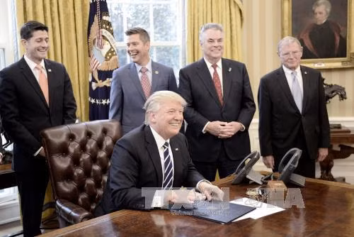 IMF kêu gọi lãnh đạo châu Âu hợp tác với Tổng thống Donald Trump ảnh 1