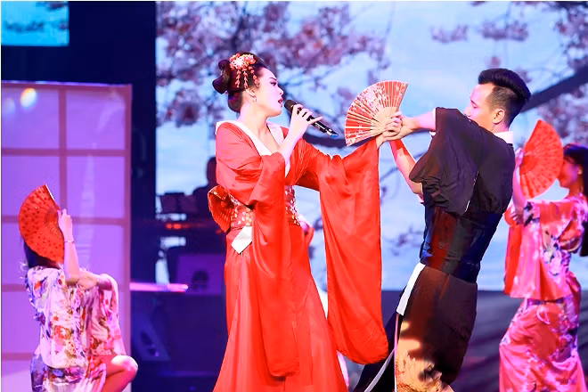 Không sao “hot”, “Tuyệt phẩm Bolero” vẫn chinh phục khán giả Thủ đô ảnh 4