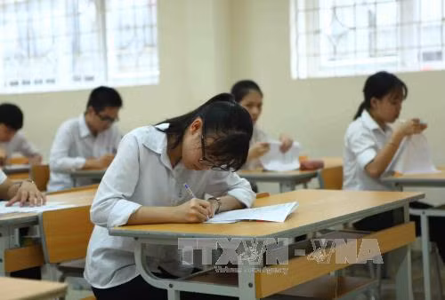 Hà Nội bắt đầu kỳ thi vào lớp 10 ảnh 1