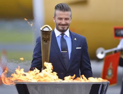 Sự nghiệp thăng trầm của David Beckham ảnh 10
