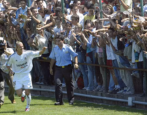 Sự nghiệp thăng trầm của David Beckham ảnh 7