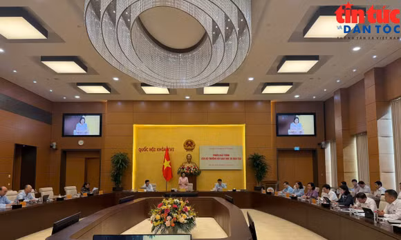 Làm rõ phương thức trong tuyển sinh đại học và thiếu sách giáo khoa