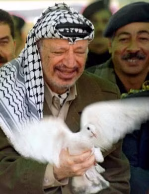 Hồi ức ảnh về lãnh đạo Palestine Yasser Arafat ảnh 12