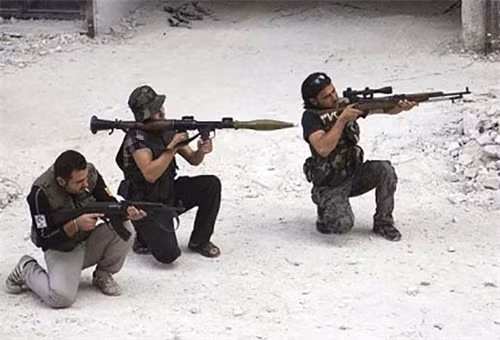 Syria kiểm soát thị trấn chiến lược miền bắc ảnh 1