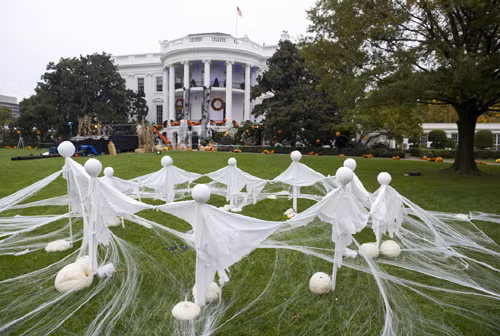 Nhà Trắng 'ma quái' ngày Halloween ảnh 3