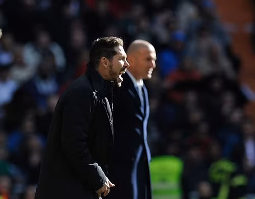 Zidane lép vế so với đàn anh Simeone ảnh 1