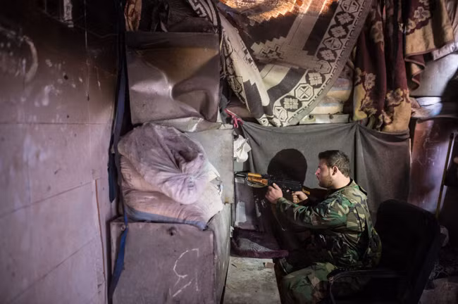 Cuộc sống trong làn đạn ở Aleppo ảnh 6