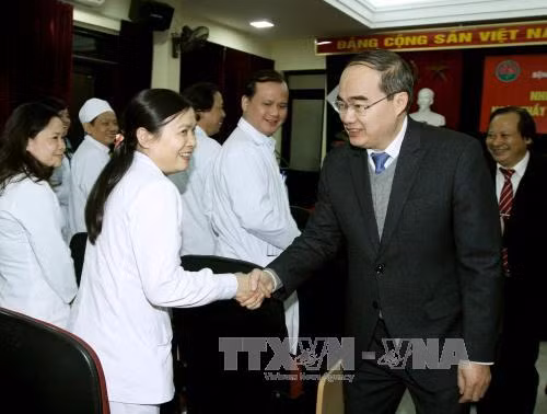Chủ tịch MTTQ Nguyễn Thiện Nhân tri ân các thế hệ thầy thuốc Việt Nam ảnh 2