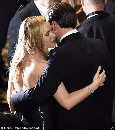 Những khoảnh khắc đáng nhớ tại lễ trao giải Oscar 2016 ảnh 4