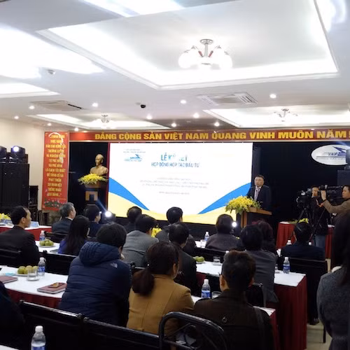 Tổng công ty Đường sắt Việt Nam ký kết hợp tác đầu tư với Sun Group ảnh 3