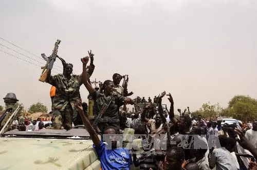 Nam Phi quyết định rút hết binh sĩ khỏi Sudan ảnh 1