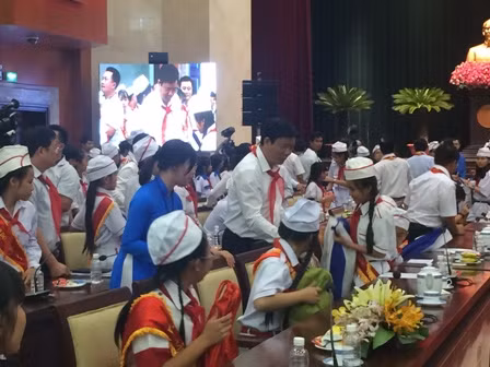 Thiếu nhi gửi gắm tâm tư tới lãnh đạo TP.HCM ảnh 3