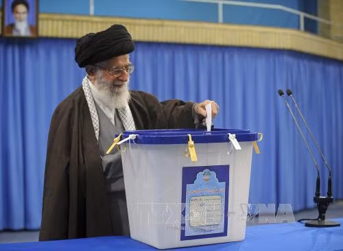 Hơn 58% cử tri Iran đã đi bỏ phiếu ảnh 1