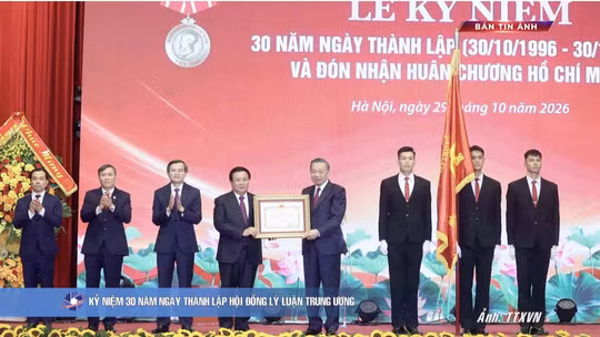 Bản tin ảnh sáng 29/10