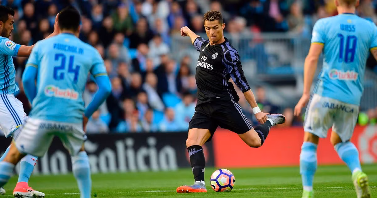 Ronaldo trở thành chân sút vĩ đại nhất lịch sử châu Âu ảnh 1