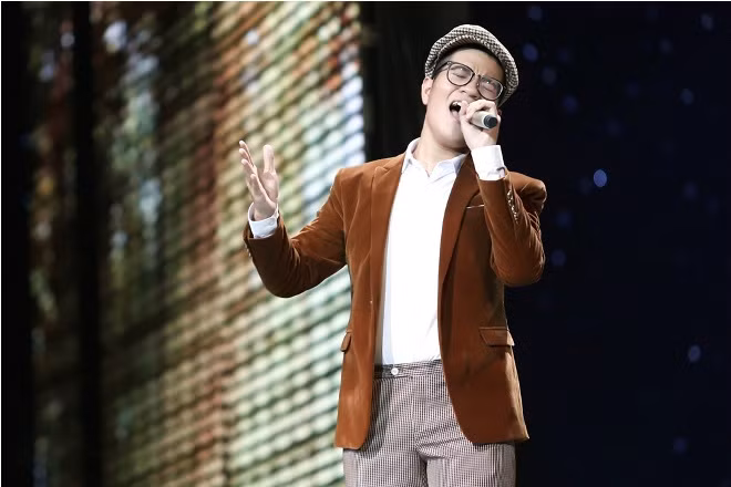 The Voice 2017: Anh Đạt với 'Nắng thuỷ tinh' không thể hay hơn ảnh 2