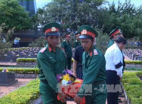 Chương trình giao lưu 'Sâu nặng ân tình' tri ân người có công ảnh 1