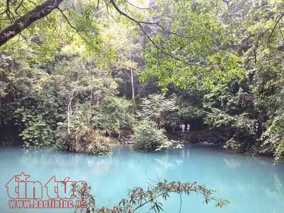 Về nơi Bác Hồ 'sáng ra bờ suối, tối vào hang' ảnh 4
