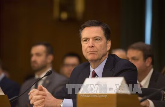 Quyết định sa thải Giám đốc FBI của Tổng thống Trump bị chỉ trích ảnh 1
