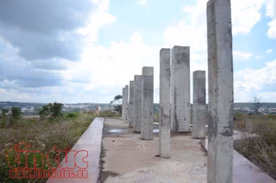 Đắk Nông: Công trình tượng đài N’Trang Lơng chậm tiến độ, sai từ khâu thiết kế ảnh 2