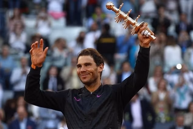 Vô địch Madrid Open 2017, Nadal san bằng kỷ lục của Djokovic ảnh 1