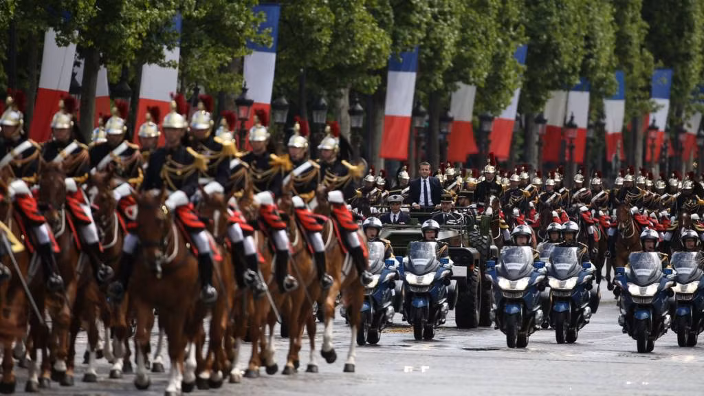 Toàn cảnh lễ nhậm chức của tân Tổng thống Pháp Macron ảnh 13