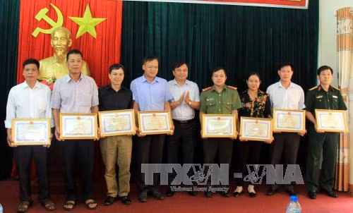 Quan tâm chăm lo đời sống đồng bào dân tộc Mông ảnh 1