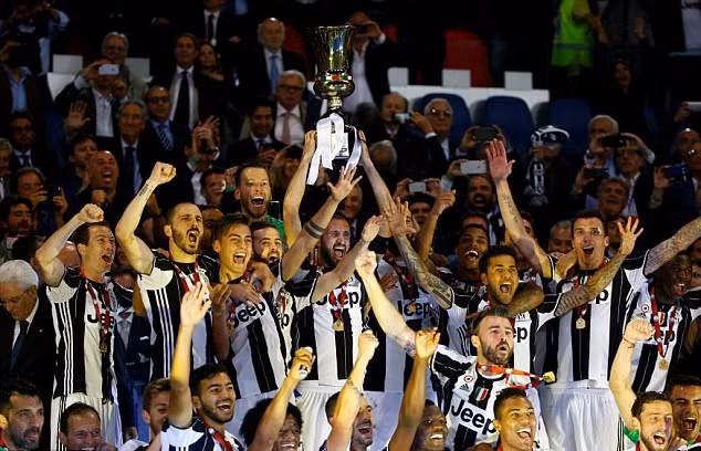 Juventus vô địch Coppa Italia, sống lại giấc mơ cú ăn ba ảnh 1