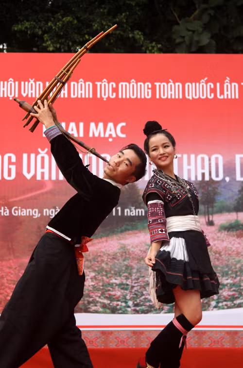 Tưng bừng Ngày hội văn hóa dân tộc Mông toàn quốc ảnh 8