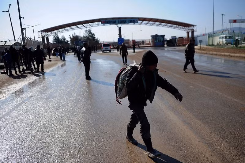Thổ Nhĩ Kỳ đóng cửa khẩu biên giới với Syria ảnh 1