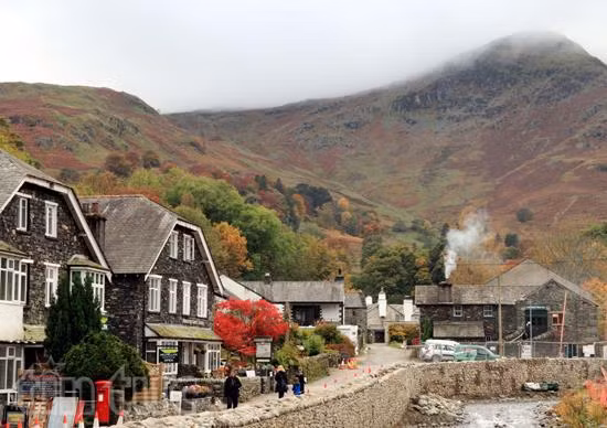 Mùa thu rực rỡ sắc màu ở Lake District ảnh 7
