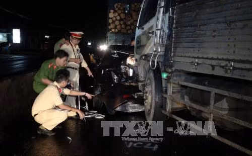 Bình Phước: Hai vụ tai nạn liên tiếp khiến giao thông ùn tắc kéo dài ảnh 1