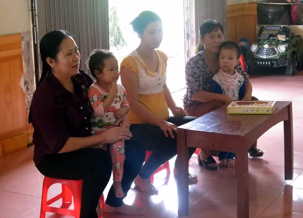 Doanh nghiệp mở nhà giữ trẻ cho công nhân ảnh 1