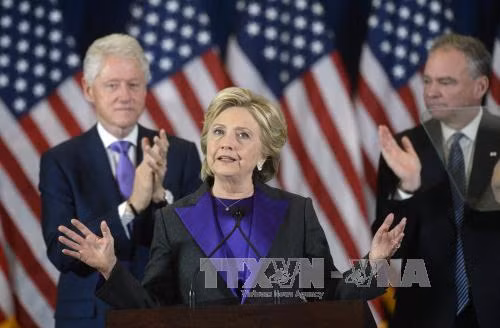 Twitter tràn ngập lời xin lỗi sau thất bại của bà Clinton ảnh 1