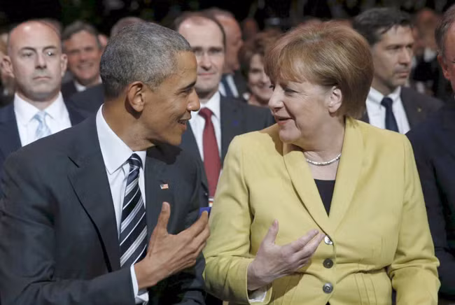 Tình cảm nồng hậu giữa ông Obama và bà Merkel ảnh 12