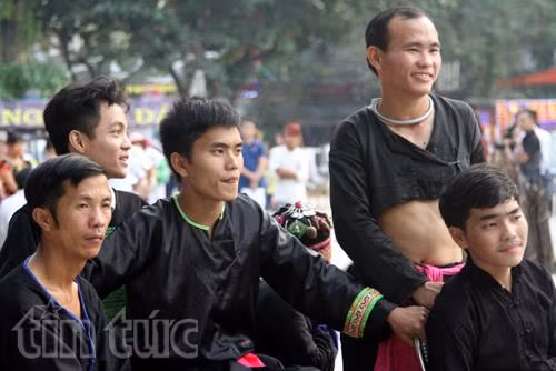 Tưng bừng Ngày hội văn hóa dân tộc Mông toàn quốc ảnh 3