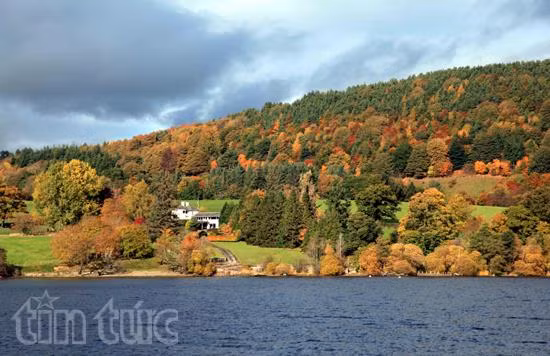 Mùa thu rực rỡ sắc màu ở Lake District ảnh 1