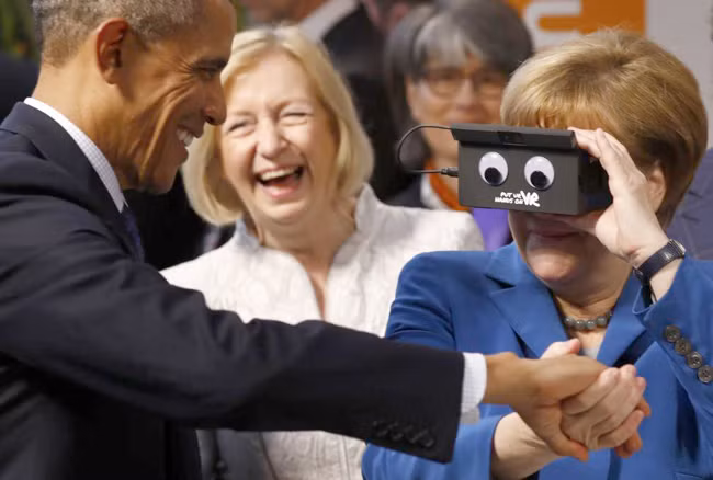 Tình cảm nồng hậu giữa ông Obama và bà Merkel ảnh 5