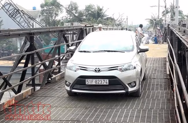 Cầu Long Kiển thông xe trở lại sau 12 ngày bị sập ảnh 5