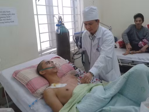 Cứu sống bệnh nhân đã chết lâm sàng do điện giật ảnh 1
