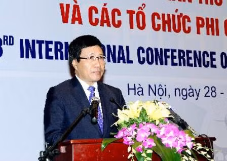 Phó Thủ tướng Phạm Bình Minh tiếp đại diện các tổ chức phi chính phủ ảnh 1