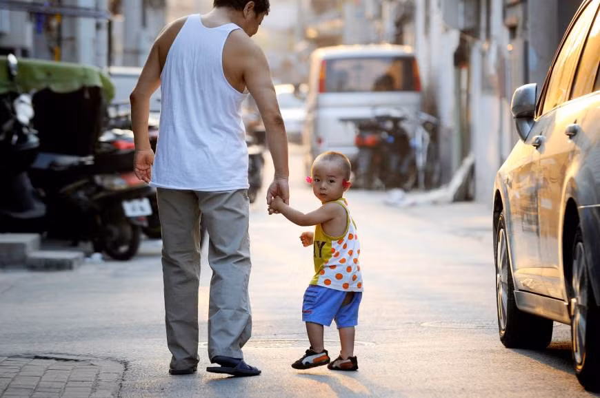 Trung Quốc nới lỏng chính sách một con để tránh 'chưa giàu đã già' ảnh 2