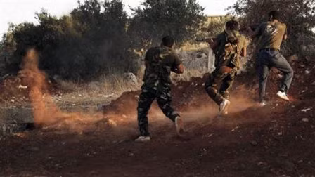 Quân đội Syria tái chiếm thị trấn chiến lược Deir Attiyeh ảnh 1