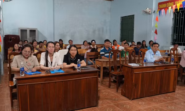 Giải pháp linh hoạt trong tiếp xúc cử tri ở 'Ngã ba Đông Dương'