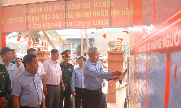Các ứng cử viên cam kết thực hiện tốt vai trò của người đại biểu dân cử